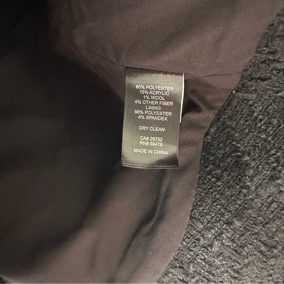 NEW! House of Harlow 1960 Tweed Jacket/Raw Hem/ Snap Front/Front Pockets/Black - Picture 9 of 16